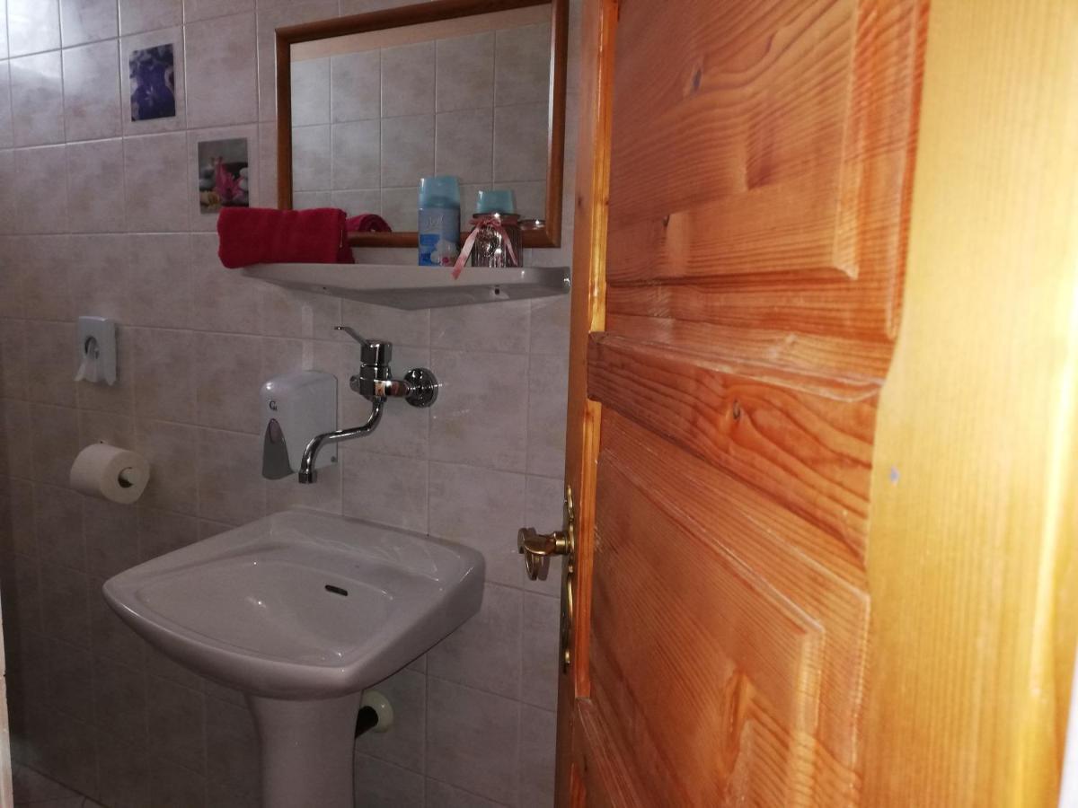 Penzion U Konika Liptovský Ján Exterior foto